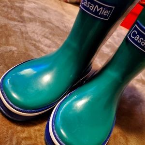 Toddler boy rain boots sz. 9